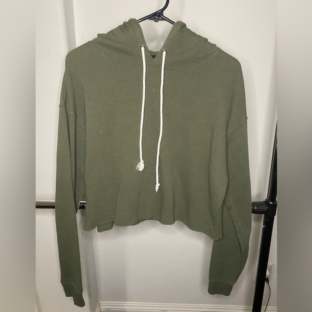 wild fable Cropped Hoodie (M)